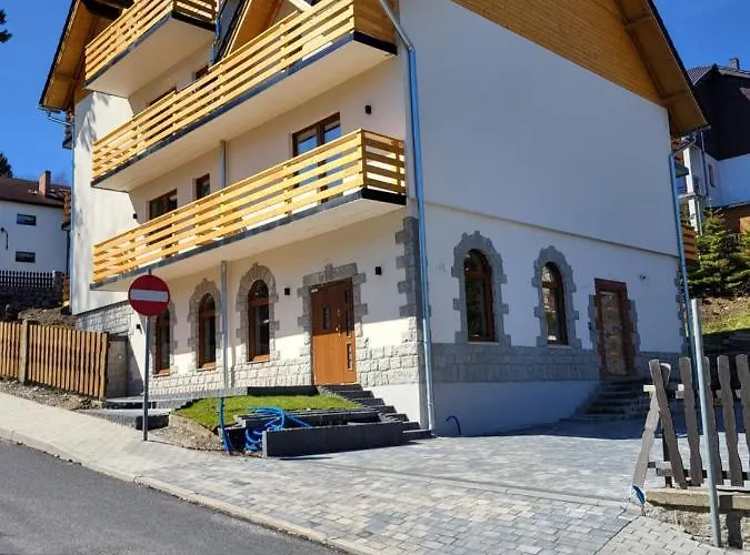 Bed & Breakfast Gorska Szrenicowka 3*